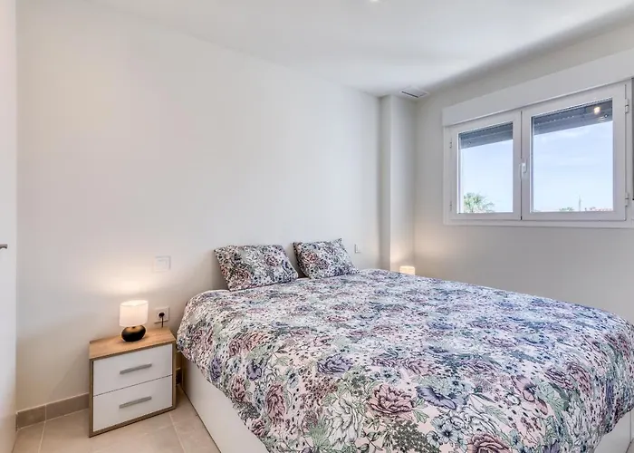 Hanami Puerto Blanco * Estepona